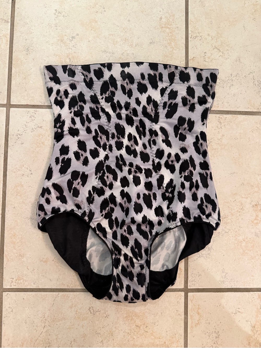 Victoria's Secret Black & White Animal Print Shaping Briefs